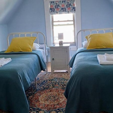 Guest Suite In Historical District Gloucester Esterno foto