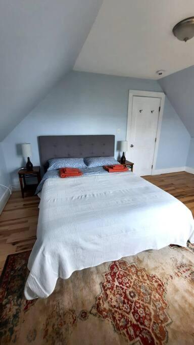 Guest Suite In Historical District Gloucester Esterno foto