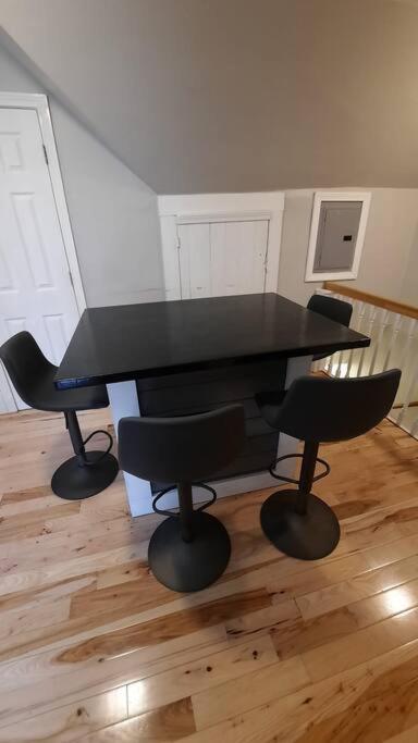 Guest Suite In Historical District Gloucester Esterno foto